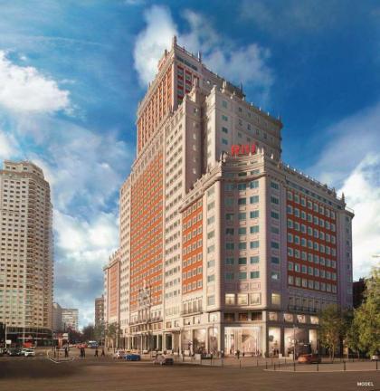 RIU PLAZA ESPANA - image 18