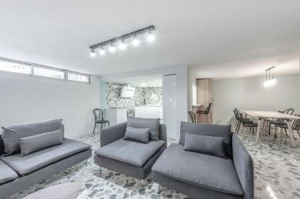 Private room in shared chalet Alameda Osuna 5