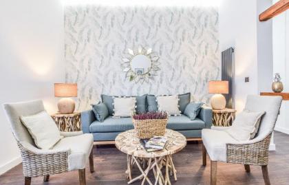 StAY IN tHE HEARt OF mADRID 