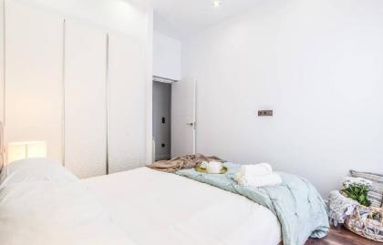 STAY IN THE HEART OF MADRID - image 15