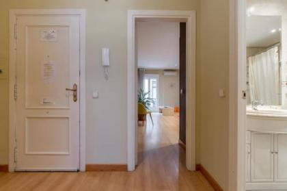 Cross Check Fuentes Apartment - image 7