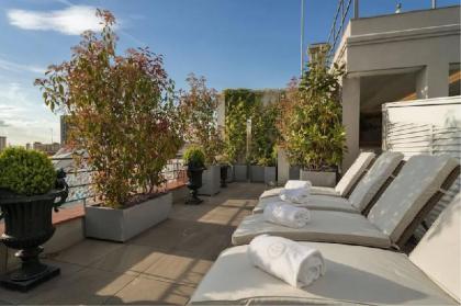 Relais & Chateaux Heritage Hotel - image 1