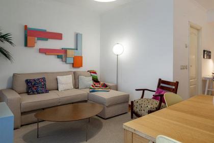 Cute 1 Bedroom Apartment with a balcony - image 15