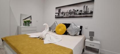 Oshun - Cozy Apartment in Malasaña