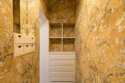 HOMEABOUT DIEGO DE LEÓN Apartment II - image 20
