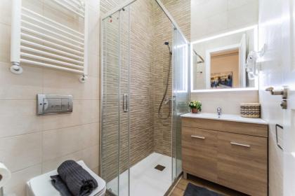 Super Exclusive Madrid Center Apartment - image 20