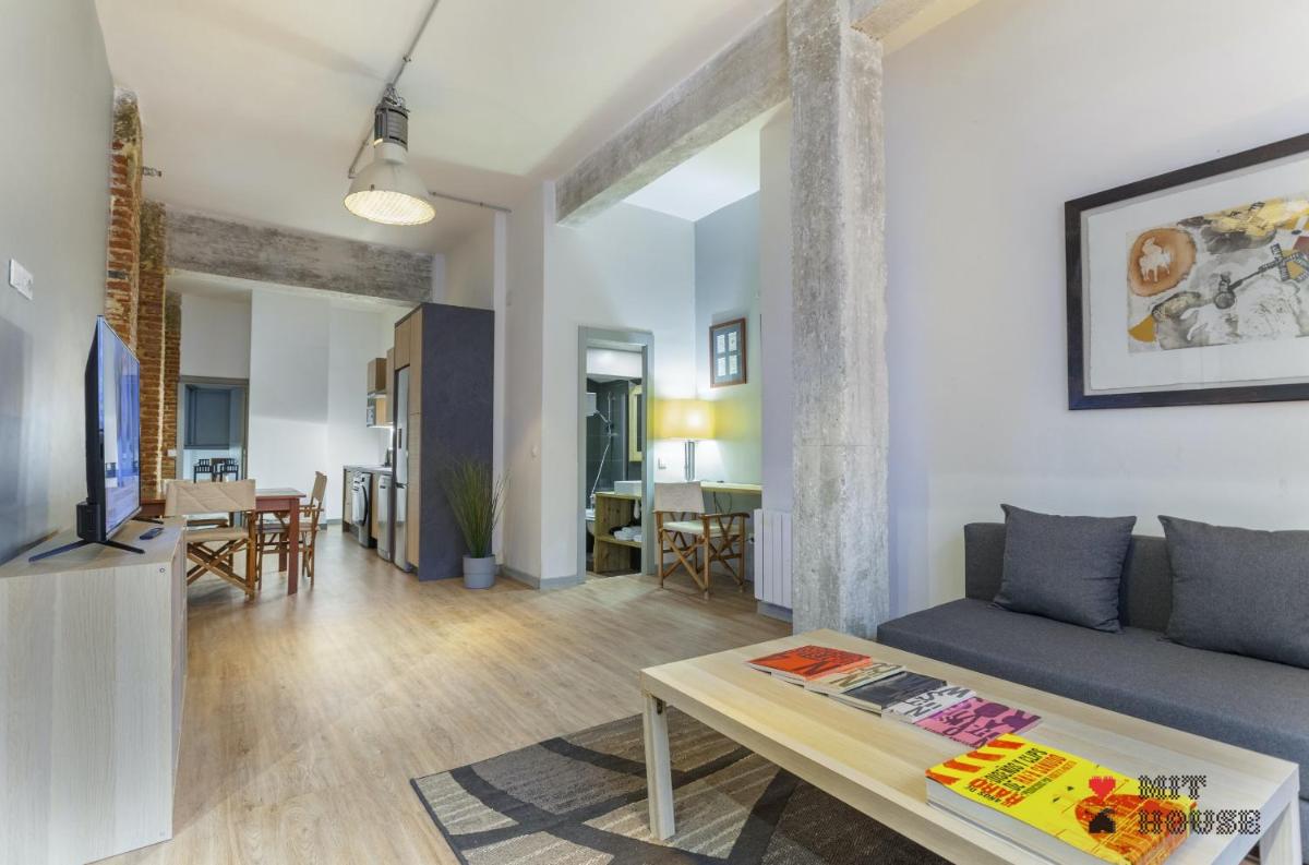 MIT House Auditorio en Madrid - image 7