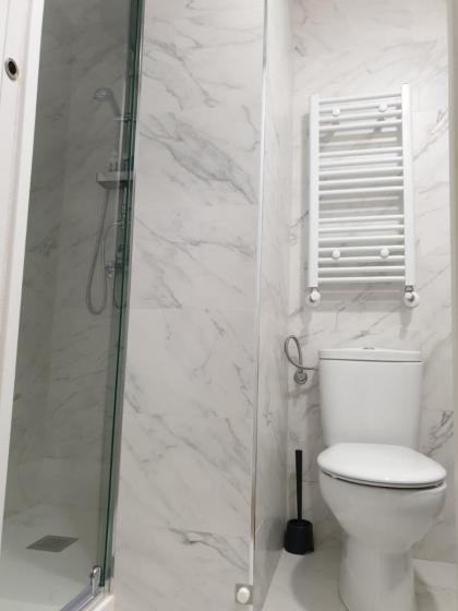 Norte Oviedo Rooms Madrid - image 24
