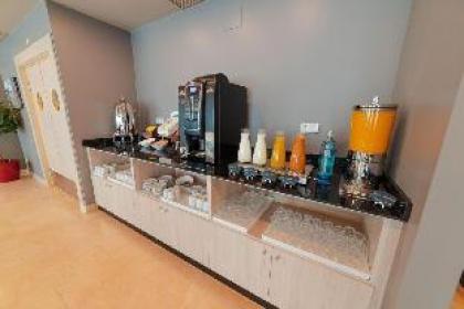 Hotel Monte Rozas - image 10
