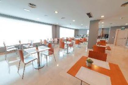 Hotel Monte Rozas - image 16