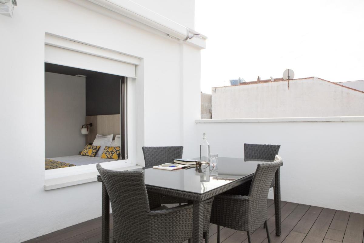 Apartamentos Las Torres - image 2