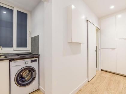 apartamento en plaza de canalejas - image 27