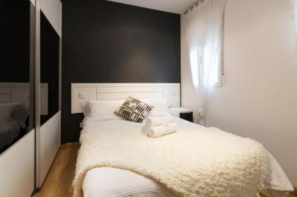 Apartment 5PAX Center Gran Via Sol Malasaña A005 - image 9