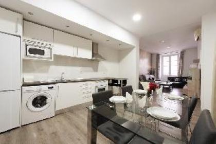 Puerta del Sol | Complimentary Breakfast | A021