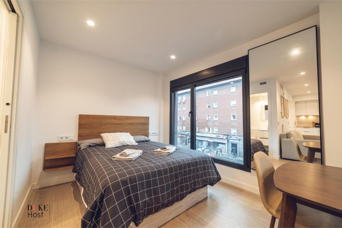 CASTILLA LUXURY A Apartments - image 4