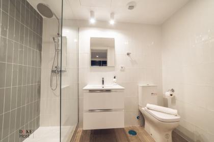 Castilla Luxury 1B Apartment - image 7