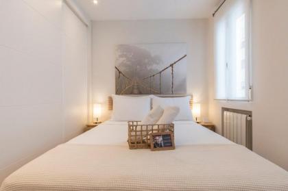 Fee4Me. Elegant flat a few minutes from Atocha. Madrid 
