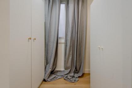 Modern Apt & Cool interior design a 20 metros del Retiro - image 13