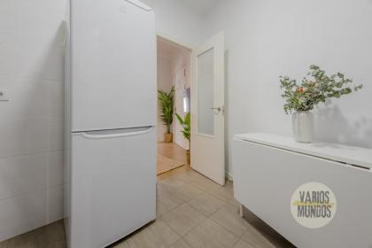 Stunning Apt en la Gran Via-Centro de Madrid - image 14