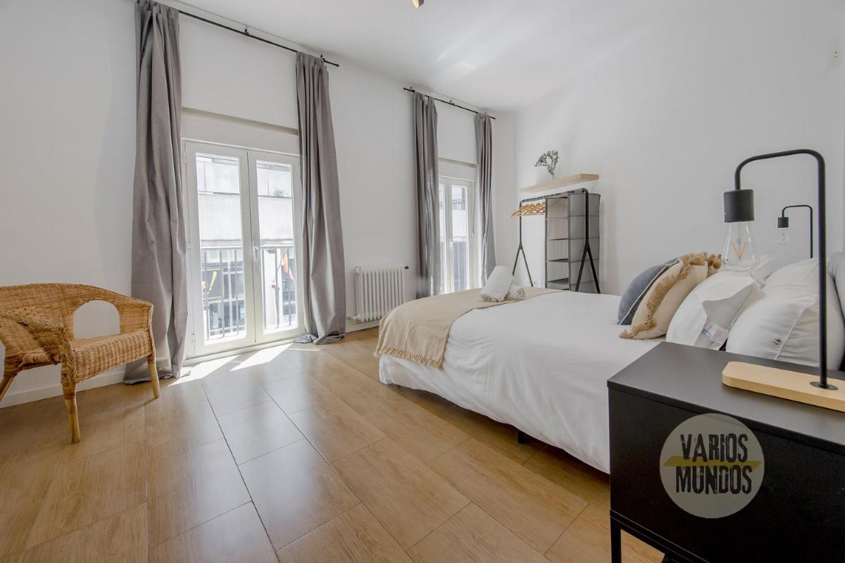 Stunning Apt en la Gran Via-Centro de Madrid - image 3