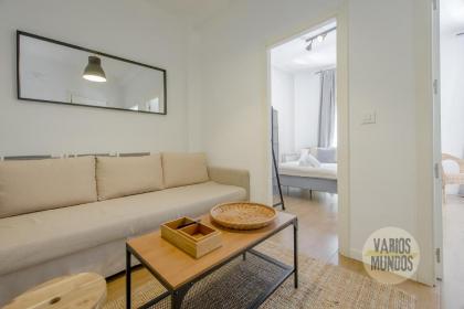Stunning Apt en la Gran Via-Centro de Madrid - image 6