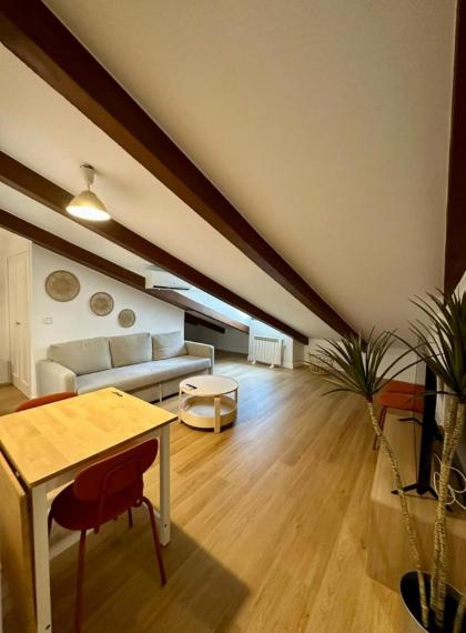 Fashion Design Loft en Calle Carretas-Sol para 4pax - image 10