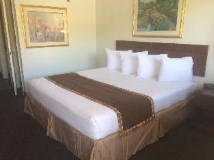 Sunstyle Suites - image 17