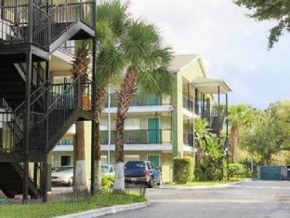 Sunstyle Suites - image 2