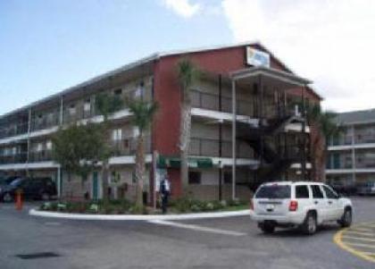Sunstyle Suites - image 21
