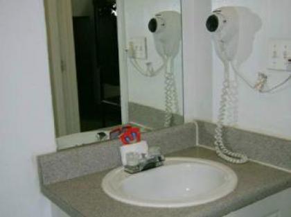 Sunstyle Suites - image 9