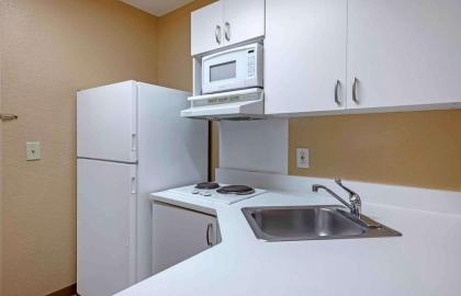 Extended Stay America Suites - Orlando - Convention Ctr - Sports Complex - image 17