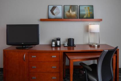 Courtyard by Marriott Orlando International Drive/Convention Center - image 20