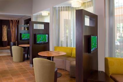Courtyard by Marriott Orlando International Drive/Convention Center - image 3