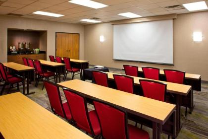 Courtyard by Marriott Orlando International Drive/Convention Center - image 9