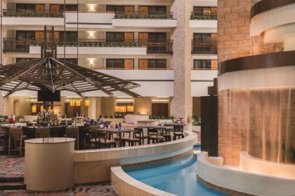 Embassy Suites by Hilton Orlando International Drive ICON Park - image 14