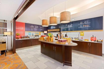 Hampton Inn By Hilton Orlando-International Airport - image 10