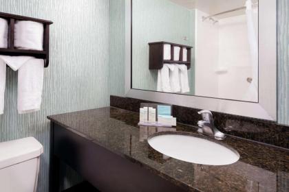 Hampton Inn By Hilton Orlando-International Airport - image 21
