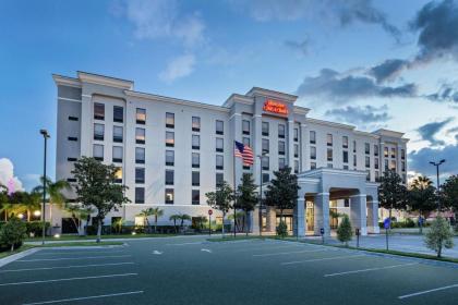 Hampton Inn By Hilton & Suites Orlando Intl Dr N