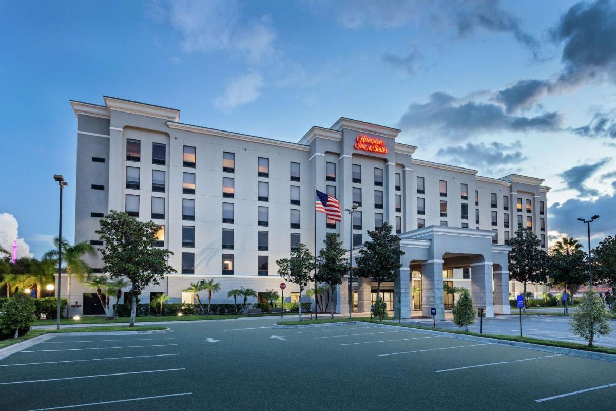 Hampton Inn By Hilton & Suites Orlando Intl Dr N - main image