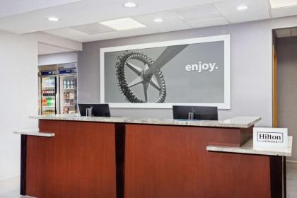 Hampton Inn By Hilton & Suites Orlando Intl Dr N - image 2