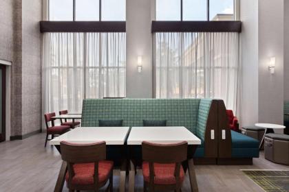 Hampton Inn By Hilton & Suites Orlando Intl Dr N - image 6