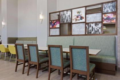 Hampton Inn By Hilton & Suites Orlando Intl Dr N - image 9