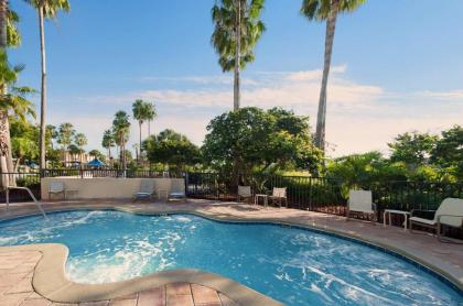 DoubleTree By Hilton Hotel At The Entrance To Universal - image 9