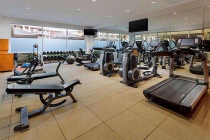 Embassy Suites By Hilton Orlando/Lake Buena Vista Resort - image 16