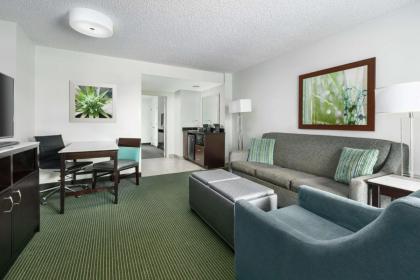 Embassy Suites By Hilton Orlando/Lake Buena Vista Resort - image 24