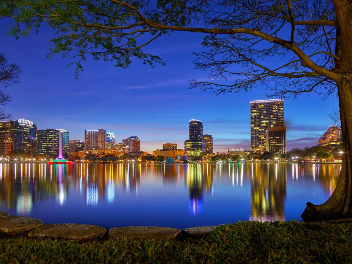 Embassy Suites By Hilton Hotel Orlando-Downtown - main image