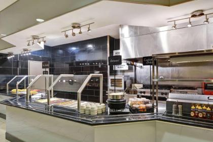 Embassy Suites By Hilton Hotel Orlando-Downtown - image 12