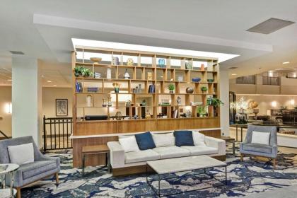 Embassy Suites By Hilton Hotel Orlando-Downtown - image 8