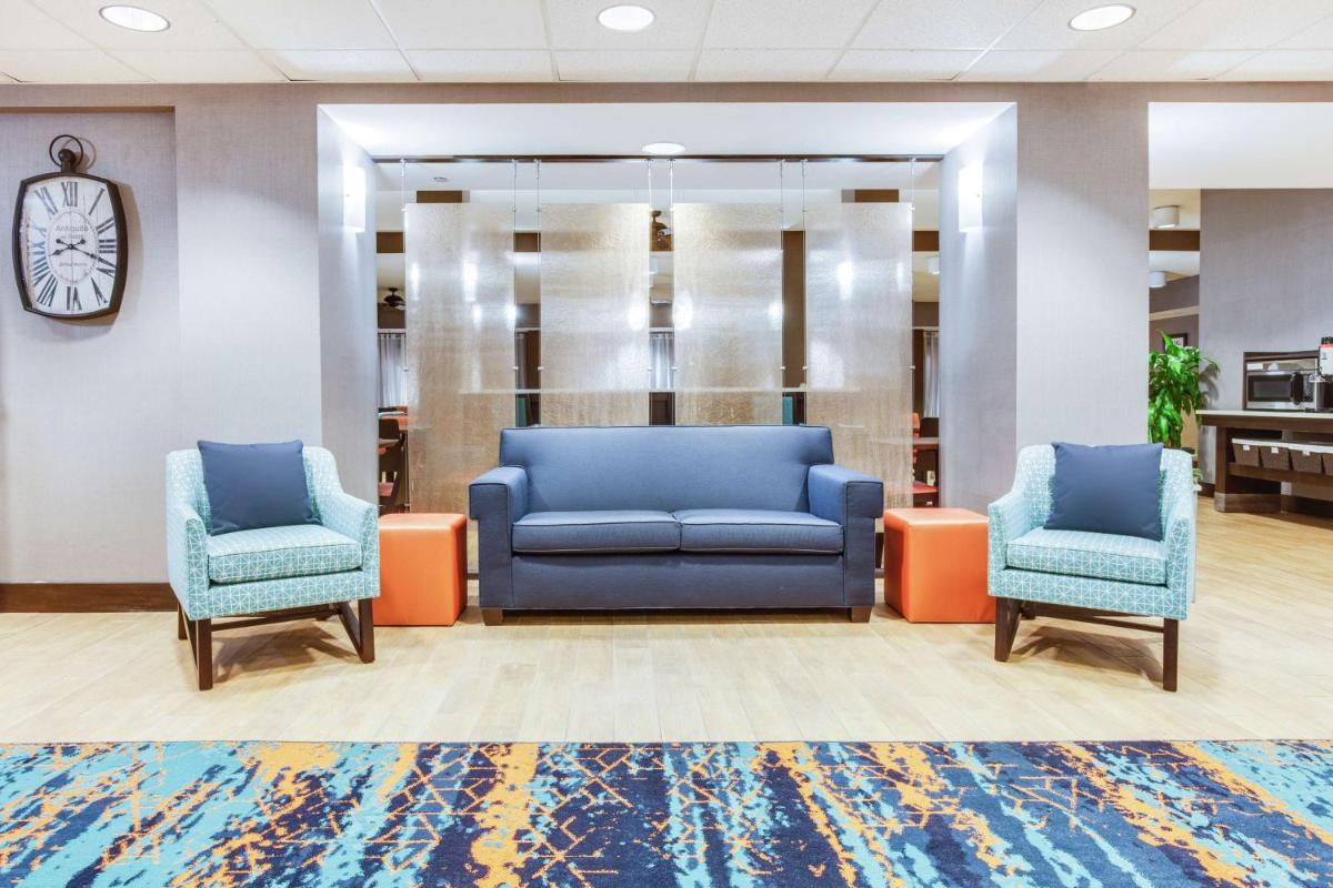 Hampton Inn By Hilton Orlando-Convention Center - image 3