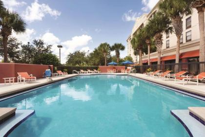 Hampton Inn By Hilton Orlando-Convention Center - image 9